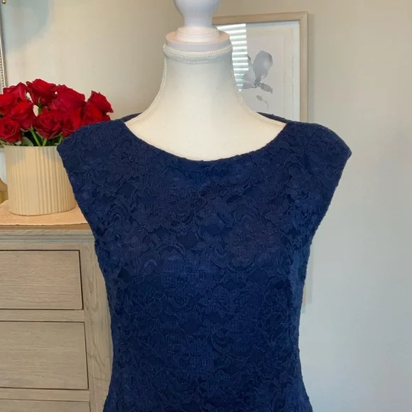 Ralph Lauren Sleeveless Dress Mid Length Navy Blue Lace Dress Size 4 Formal - Picture 5 of 15